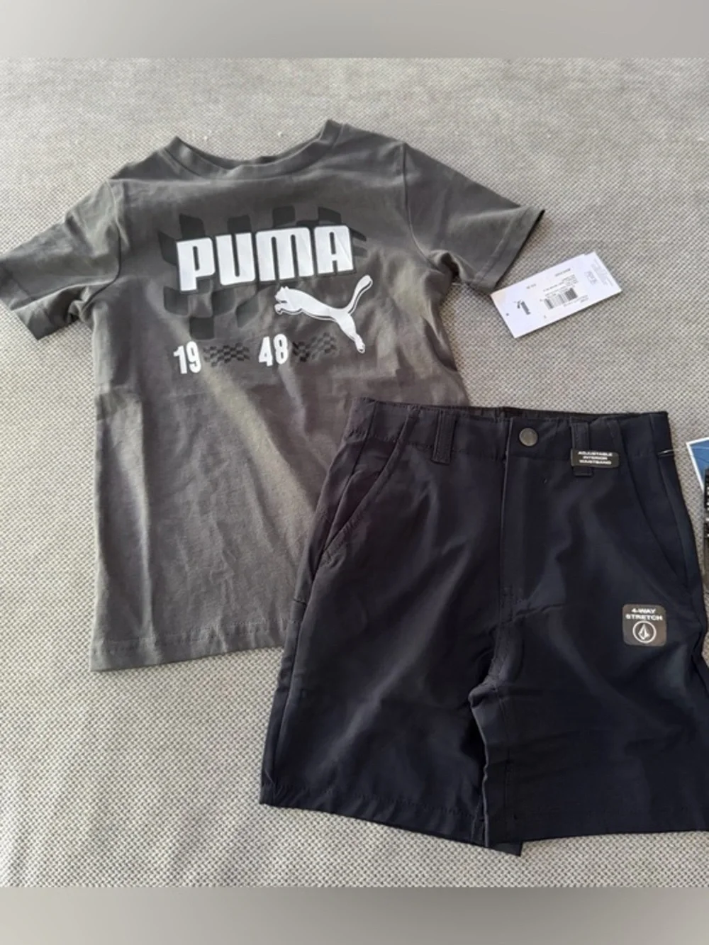Puma Tee + Volcom Shorts Outfit Boys Size 4/5 NWT Athletic Skate Set - Picture 2 of 2